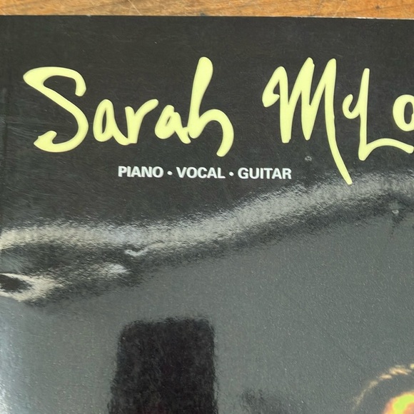 Music book: Sarah McLachlan Songbook for piano vocal and guitar - Picture 4 of 15